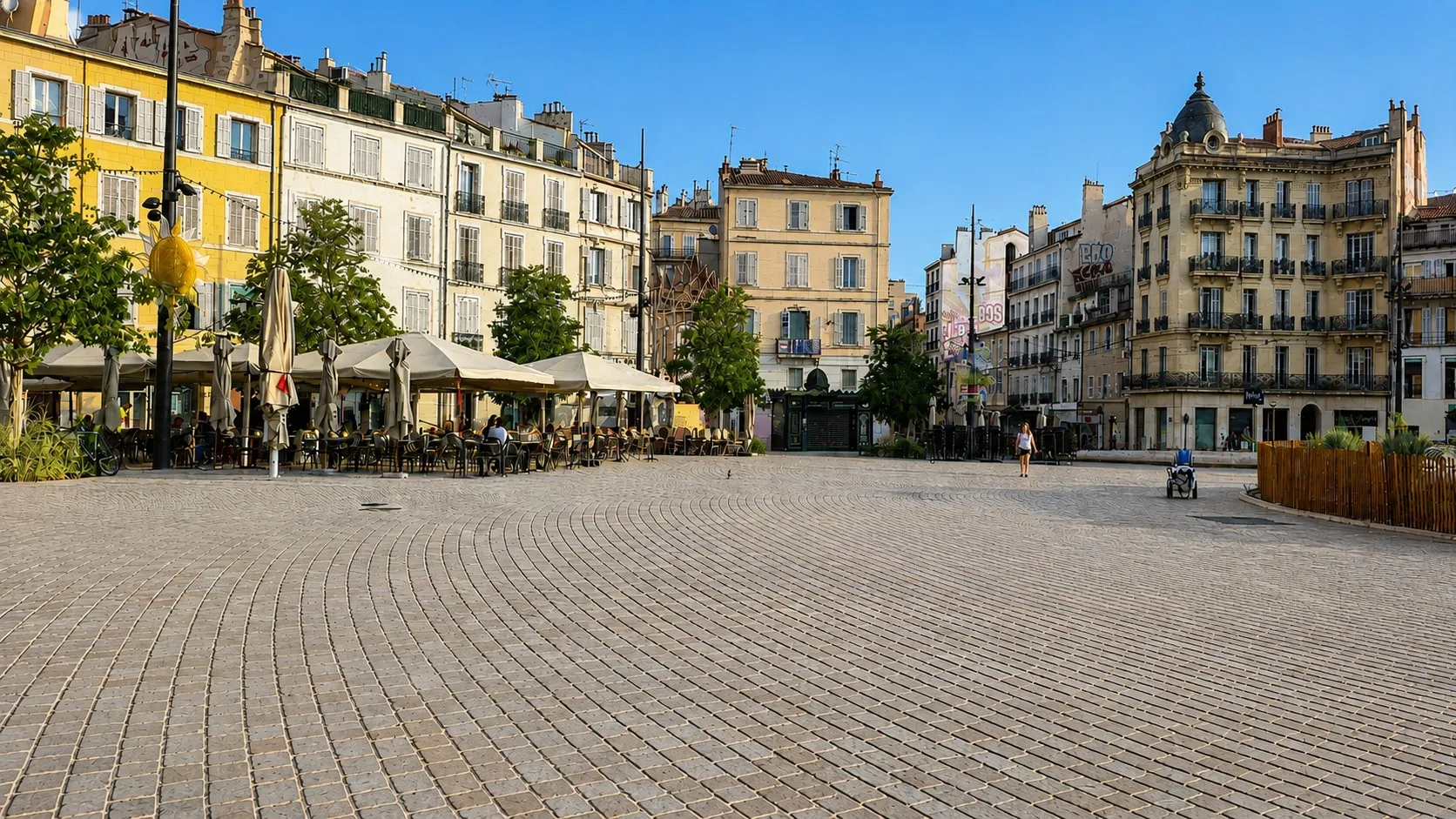 Place Castellane : nouvelle opération d'hydrodécapage